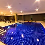 Motto Premium 4*