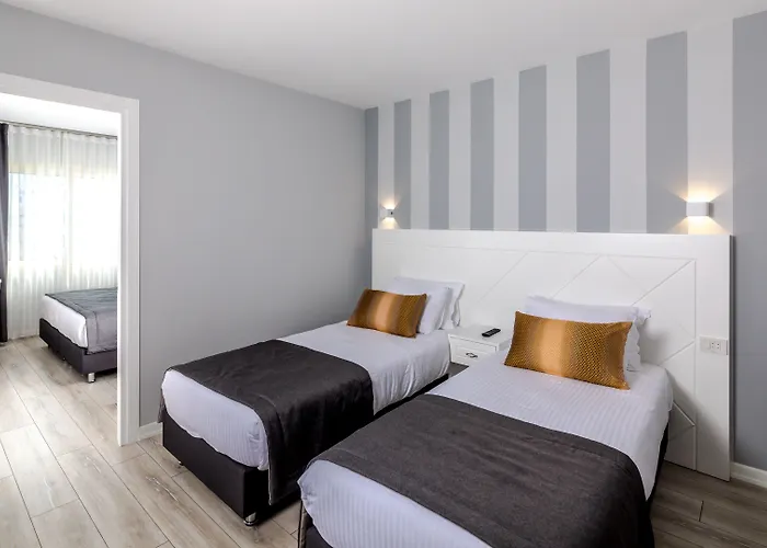 Motto Premium 4*