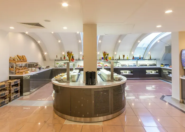 Motto Premium Hotel 4*