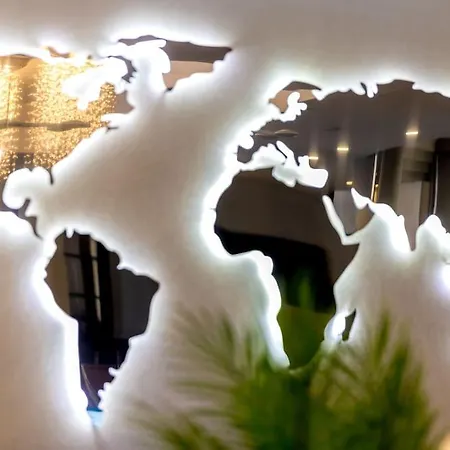 Motto Premium Hotel 4*