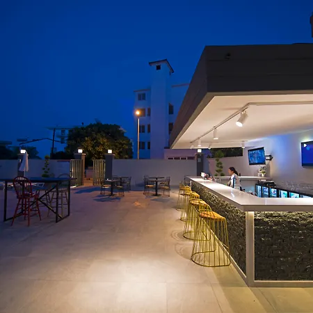 Motto Premium 马尔马里斯