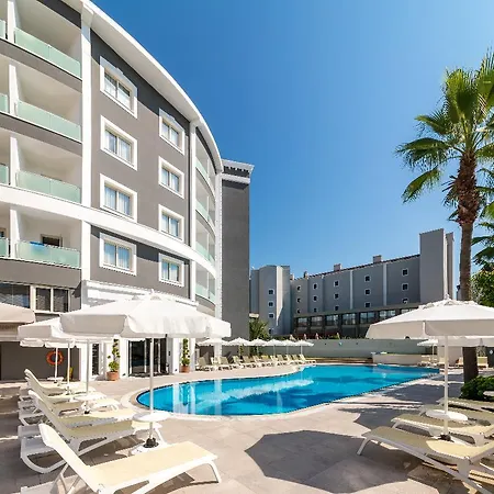 Motto Premium 4*