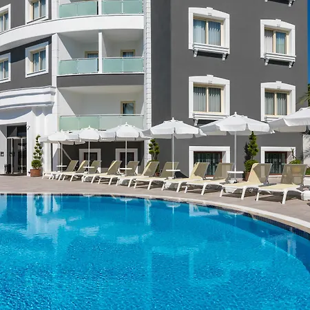 Motto Premium 4*