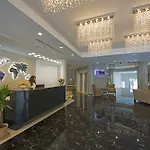 Motto Premium 4*