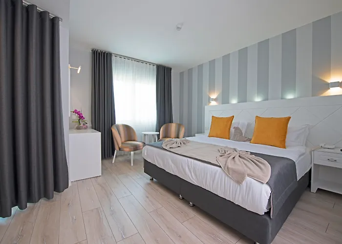 Motto Premium Hotell 4*