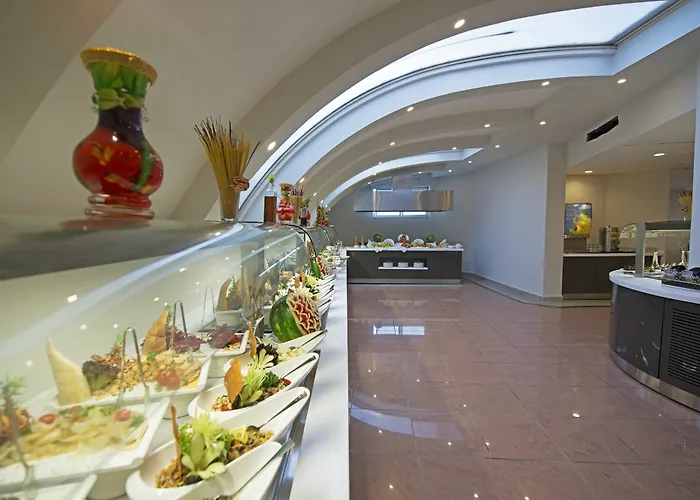 Motto Premium Hotell 4*